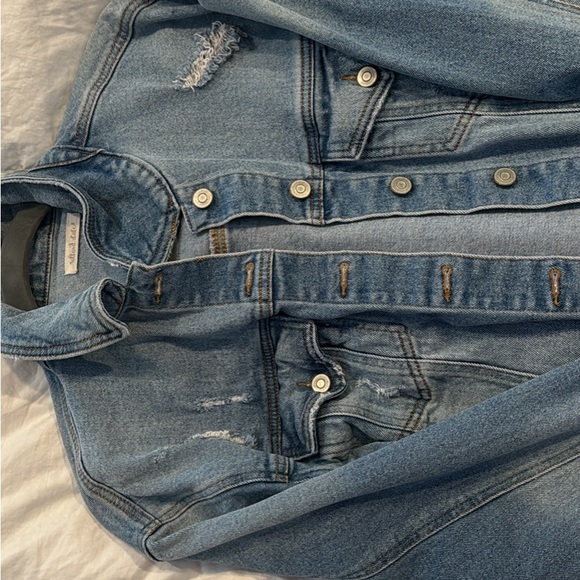 Altar’d state Jean jacket size small. Perfect condition - Picture 4 of 4